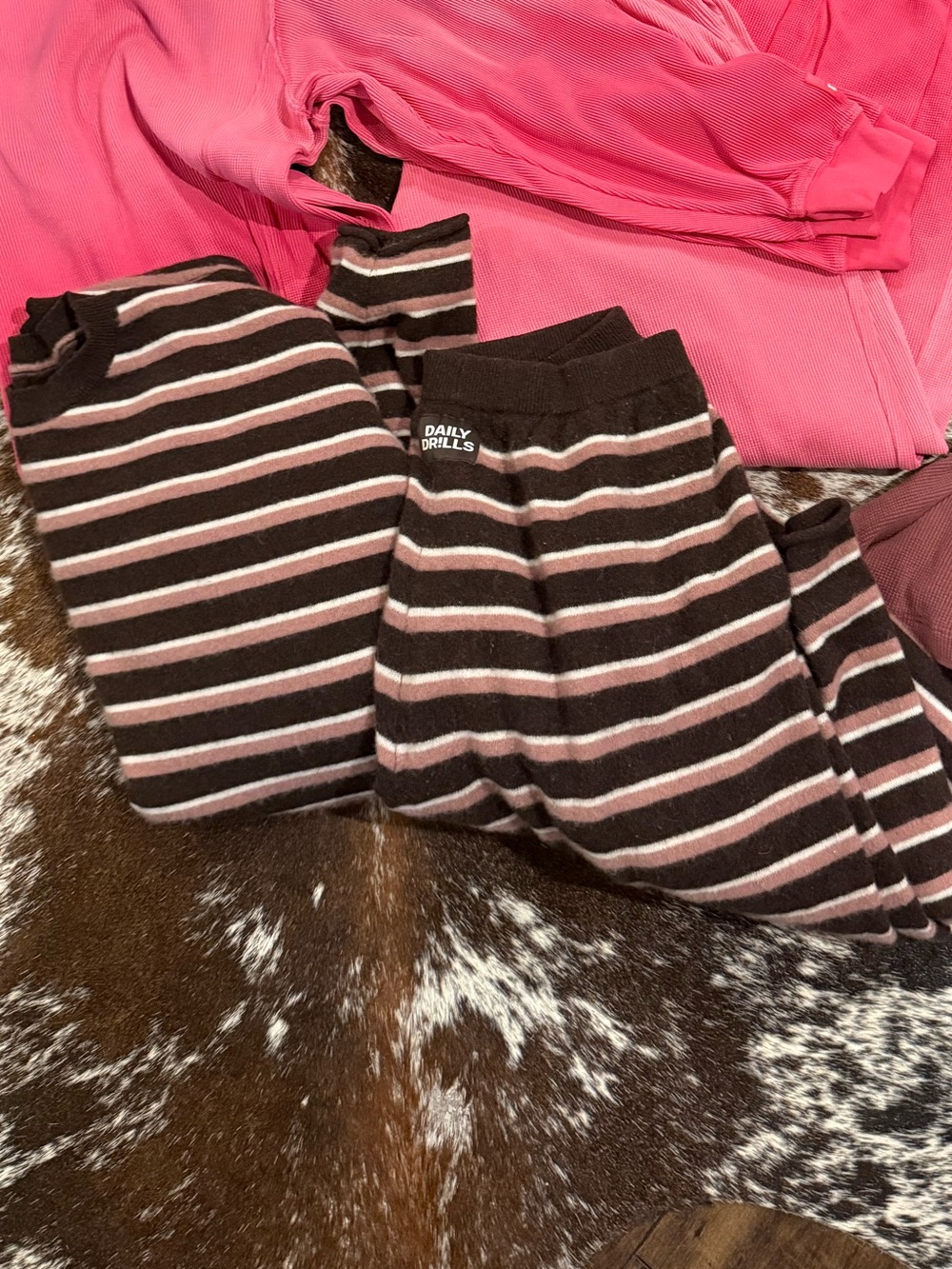 Daily Drills Pink and Brown Striped Women's cashmere sweater Set XS/S